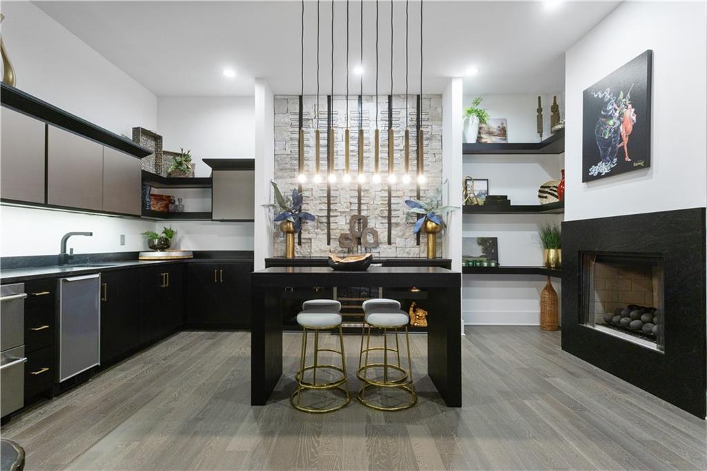 6949 Watson's Country Lane Property Photo 40