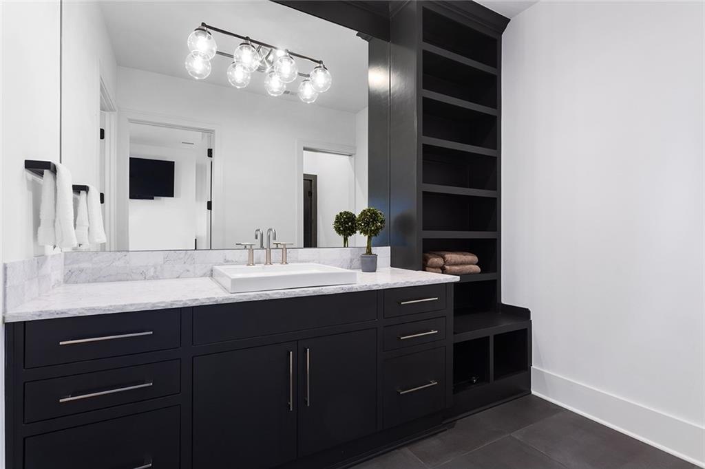 6949 Watson's Country Lane Property Photo 46