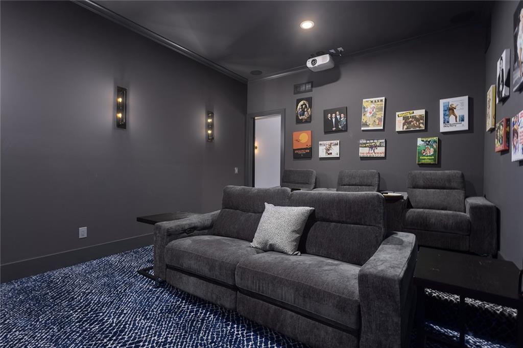 6949 Watson's Country Lane Property Photo 47