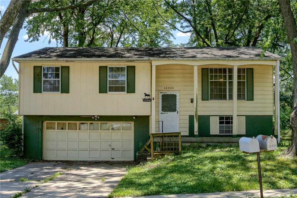 18005 E 18th Terrace Property Photo 1
