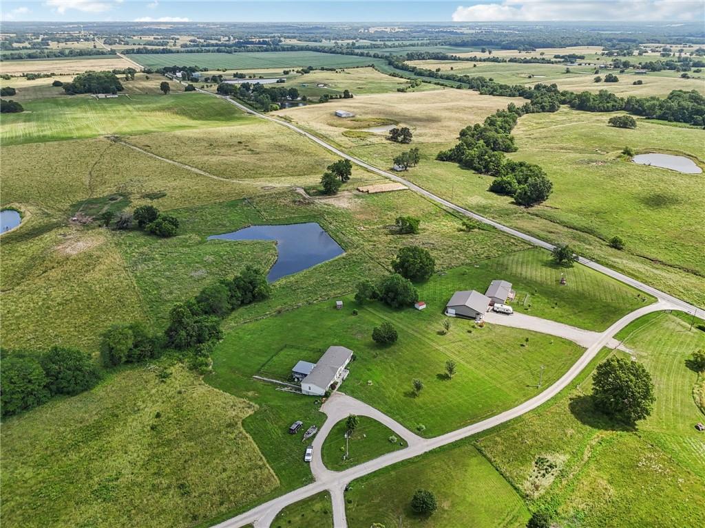 507 Nw 165 Road Property Photo 39