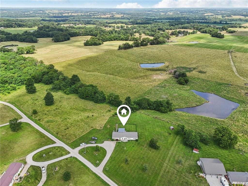 507 Nw 165 Road Property Photo 42