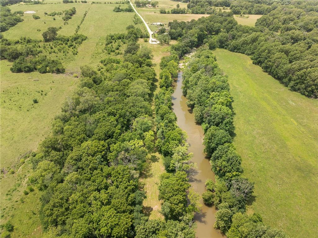 40000 E Gunn City Road Property Photo