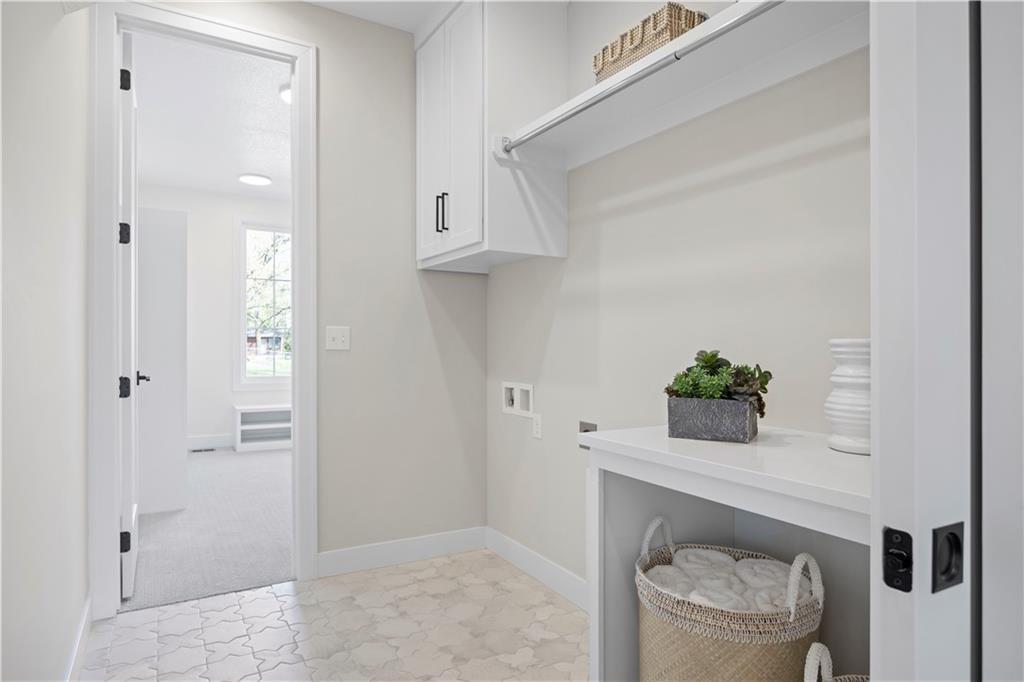 8008 Round Prairie Street Property Photo 25