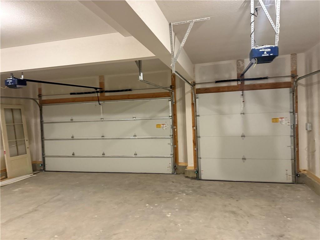 8008 Round Prairie Street Property Photo 61