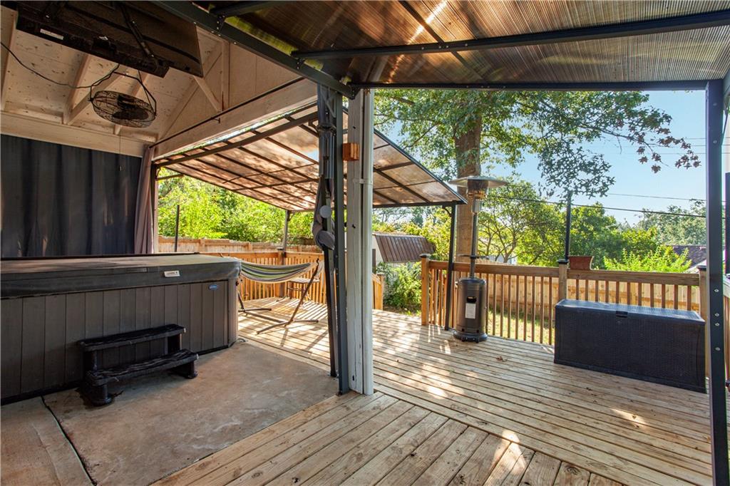 15307 E 44th Terrace Property Photo 7