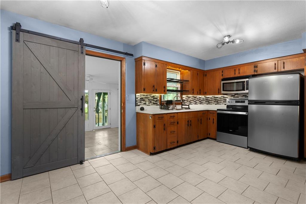 15307 E 44th Terrace Property Photo 13