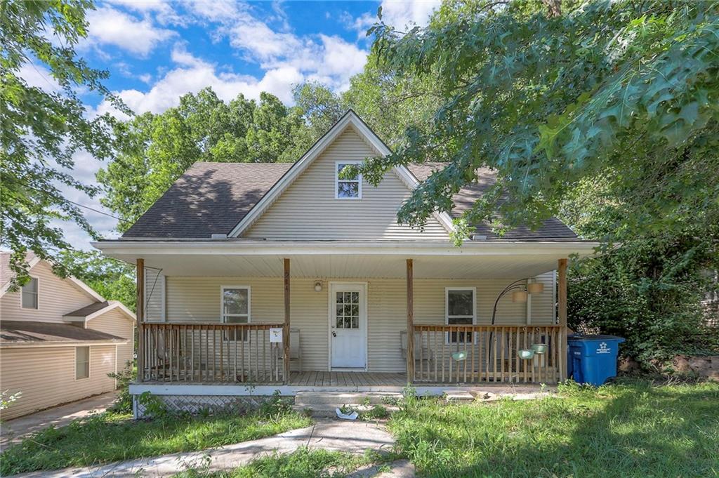 934 Williams Street Property Photo 1