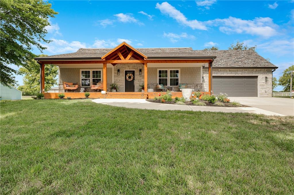 12801 E Brockview Lane Property Photo 1