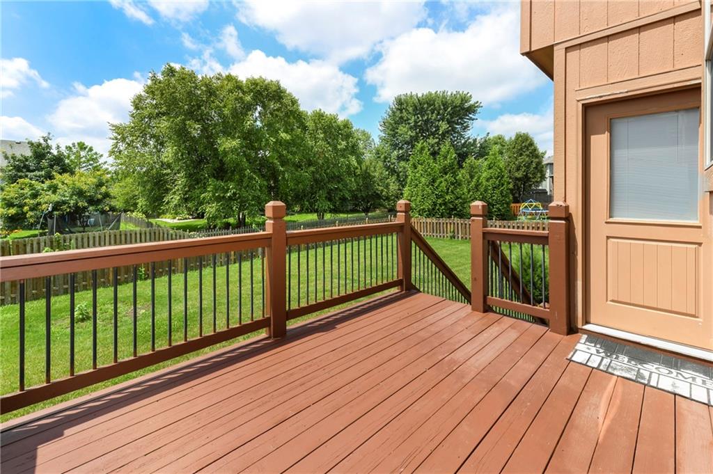 833 Rock Creek Drive Property Photo 5