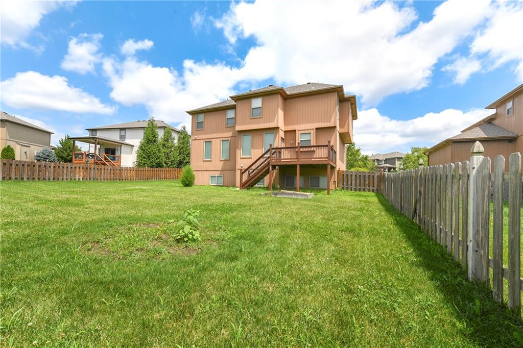 833 Rock Creek Drive Property Photo 7