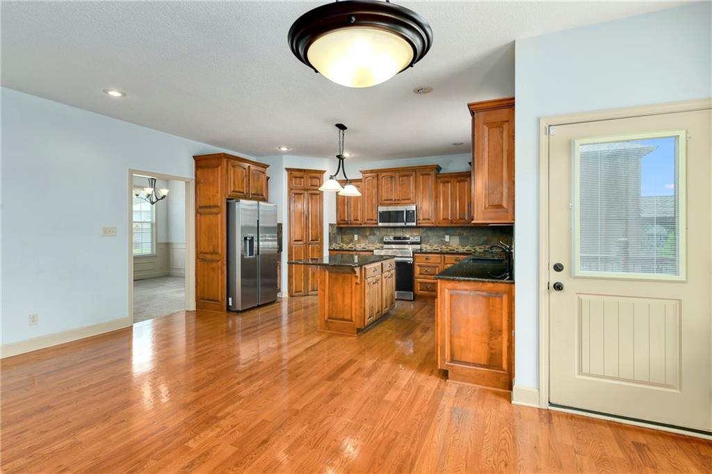 833 Rock Creek Drive Property Photo 19