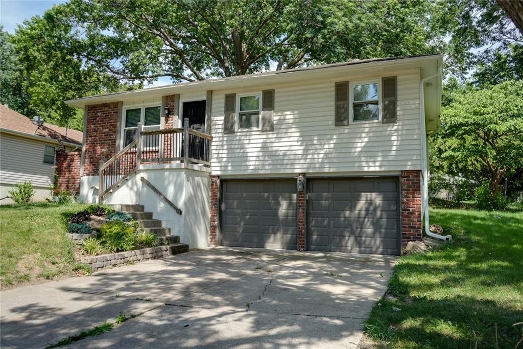 3909 S Marshall Drive Property Photo 1