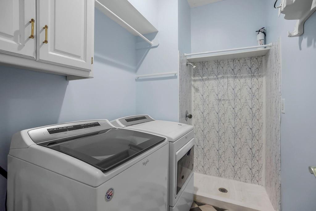 13143 Rosewood Street Property Photo 9