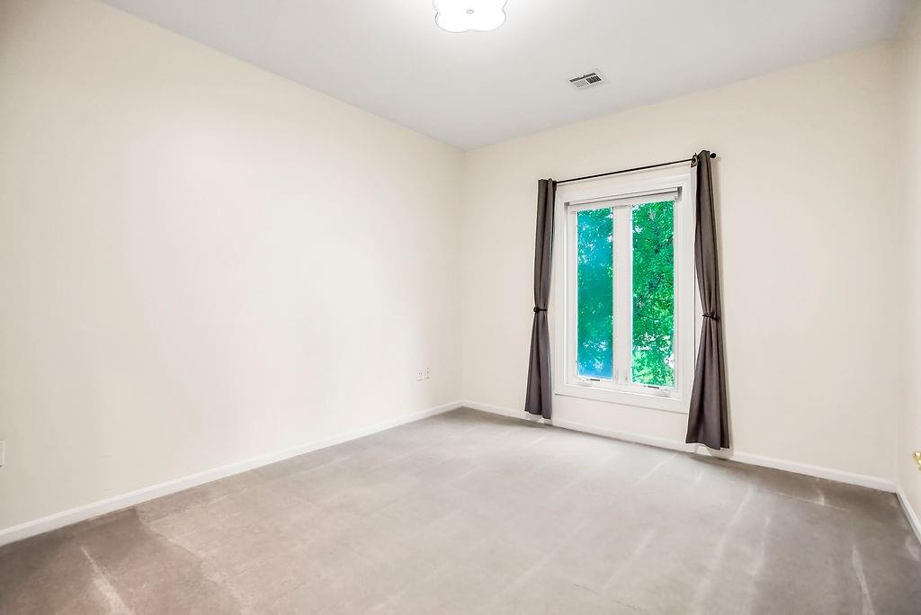 13143 Rosewood Street Property Photo 27