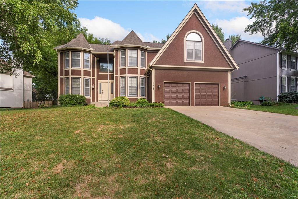 11415 Oakview Drive Property Photo 1