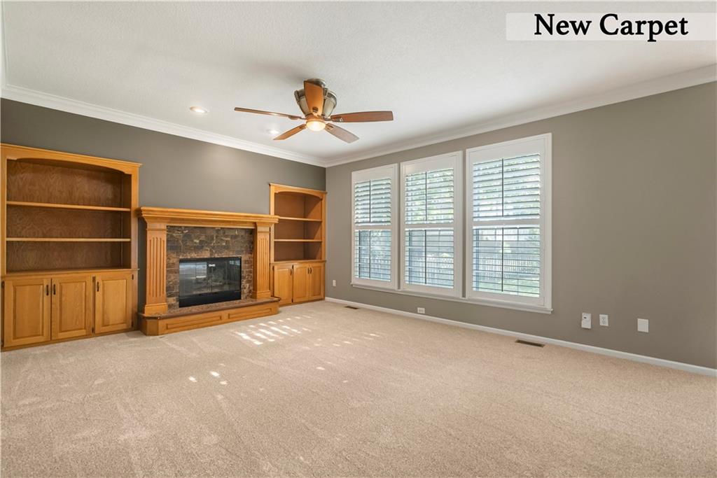 11415 Oakview Drive Property Photo 5