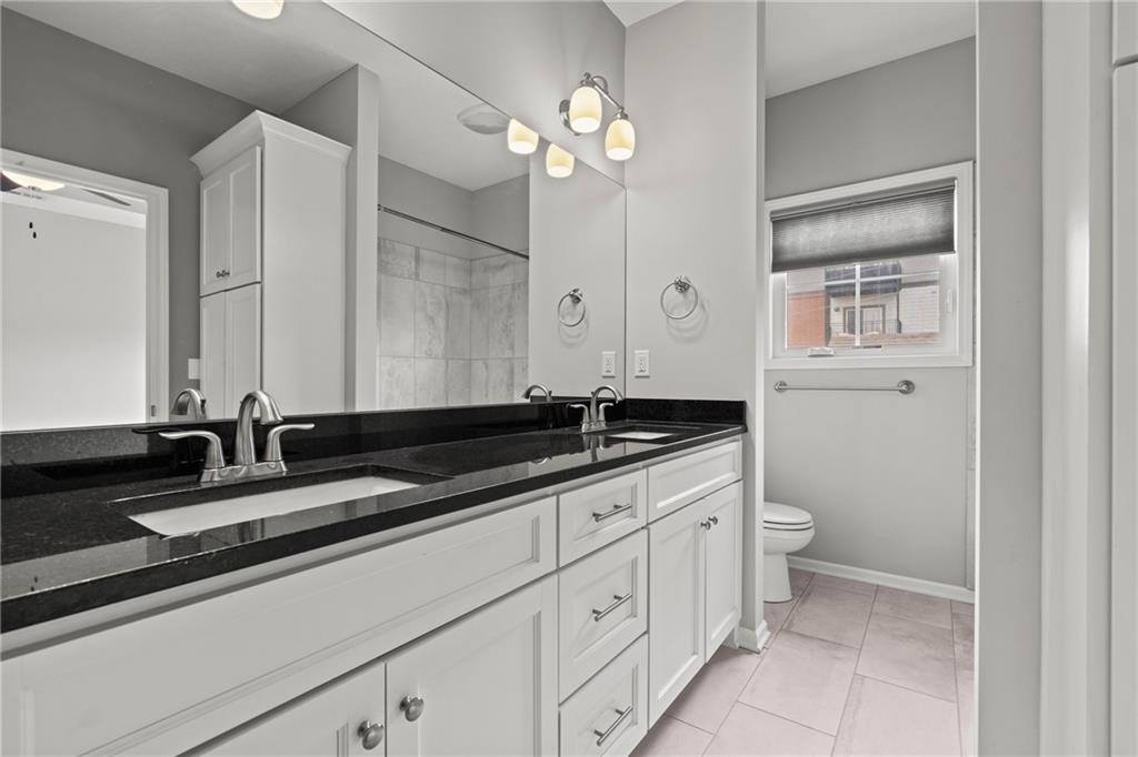 4450 Summit Street Property Photo 28