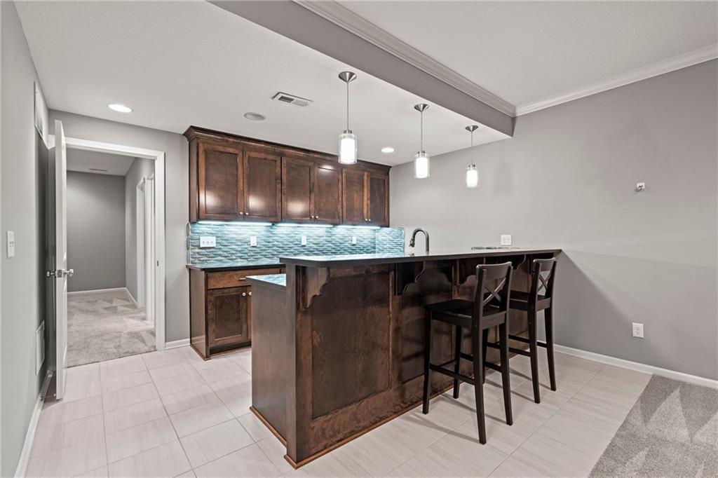 4450 Summit Street Property Photo 37