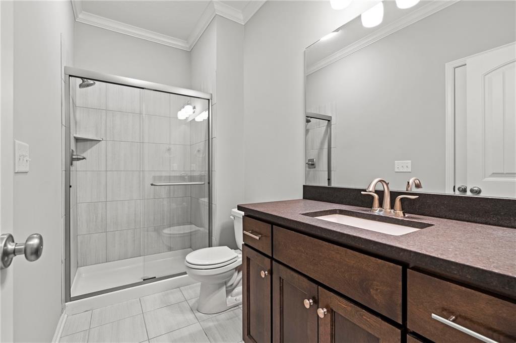 4450 Summit Street Property Photo 41