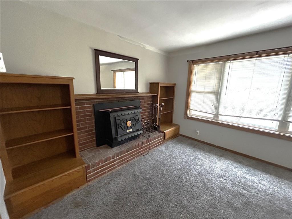 2902 S Broadway Street Property Photo 7