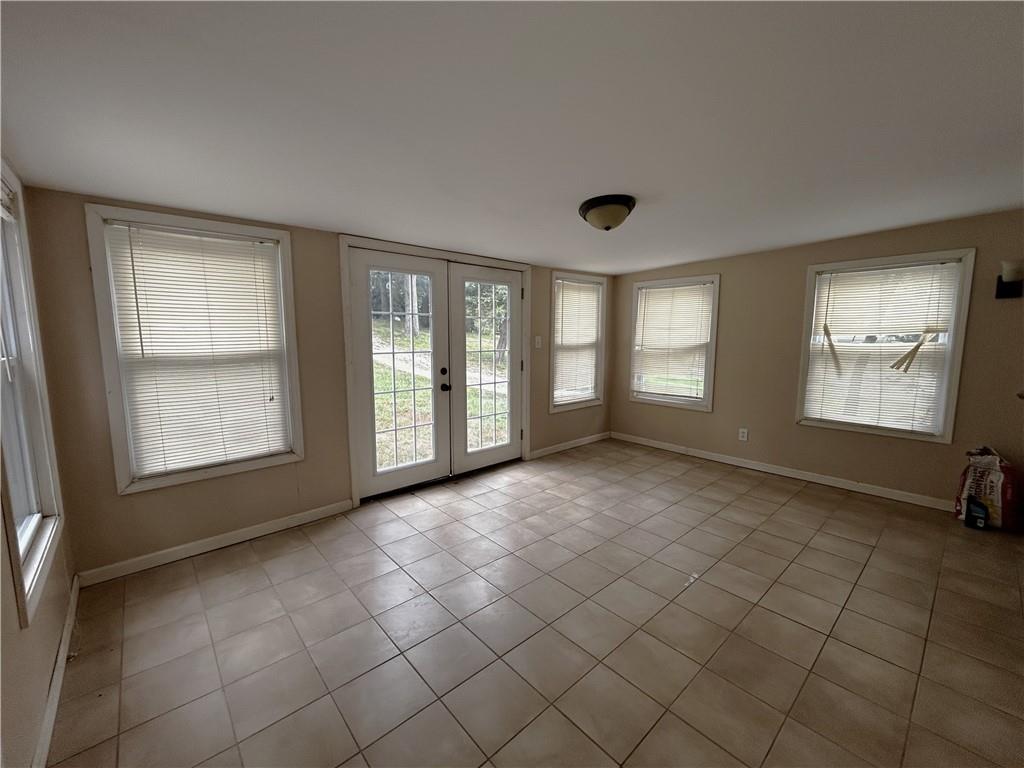 2902 S Broadway Street Property Photo 12