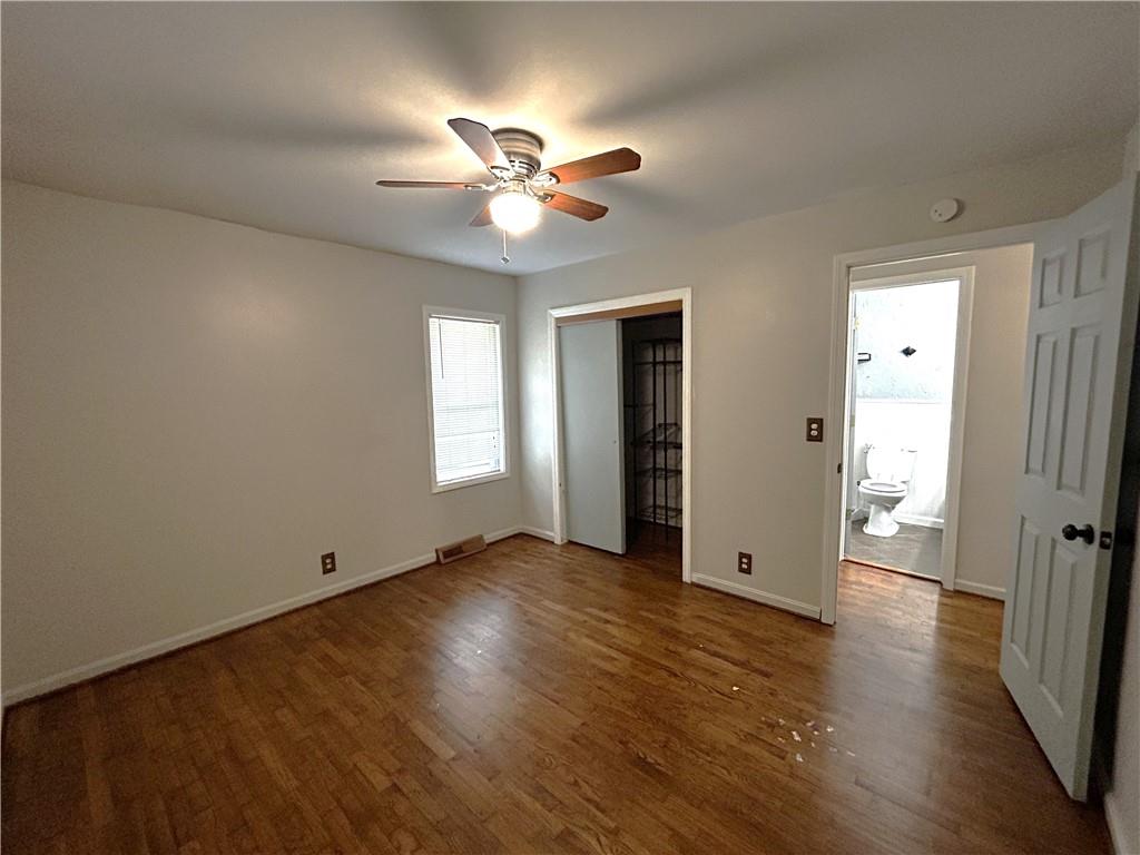 2902 S Broadway Street Property Photo 16