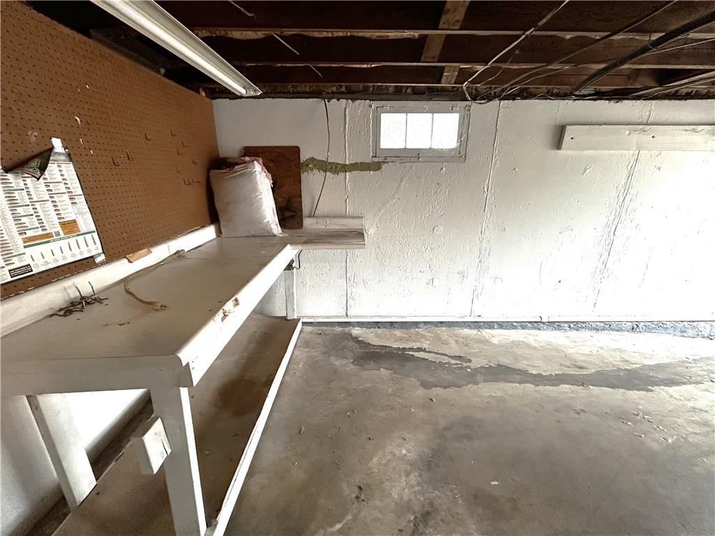 2902 S Broadway Street Property Photo 25