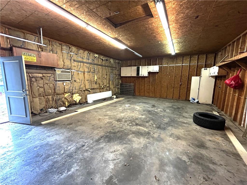 2902 S Broadway Street Property Photo 35