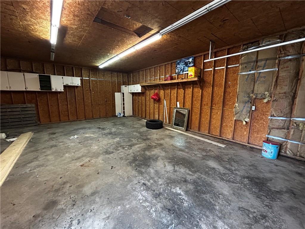 2902 S Broadway Street Property Photo 36