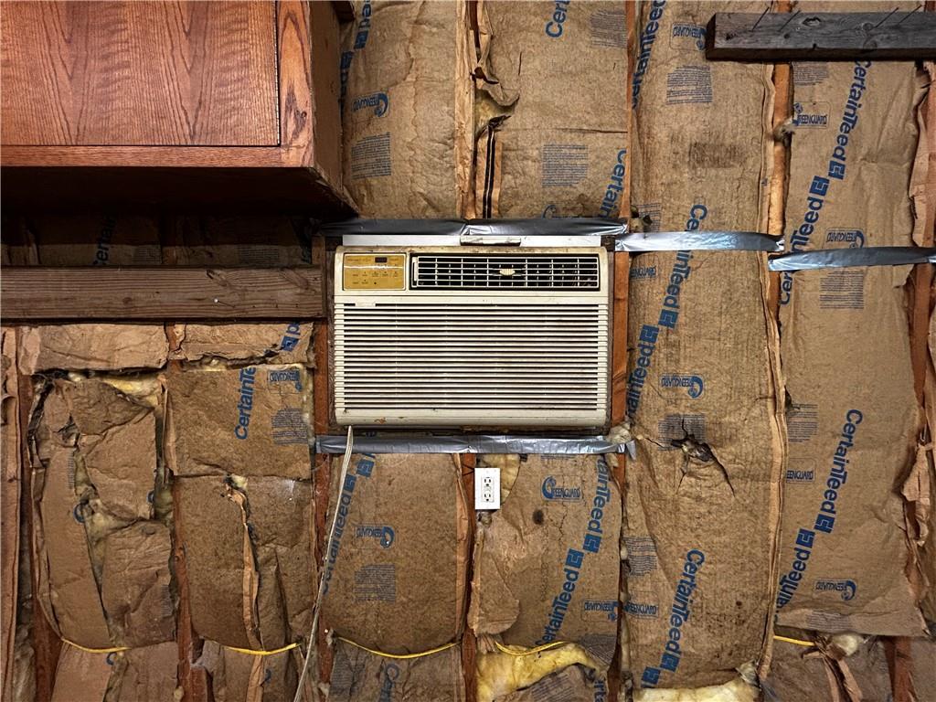 2902 S Broadway Street Property Photo 37