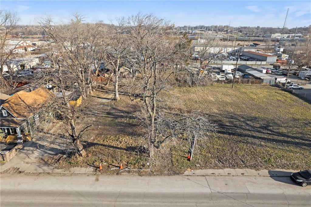 1226-1228 Kansas Avenue Property Photo