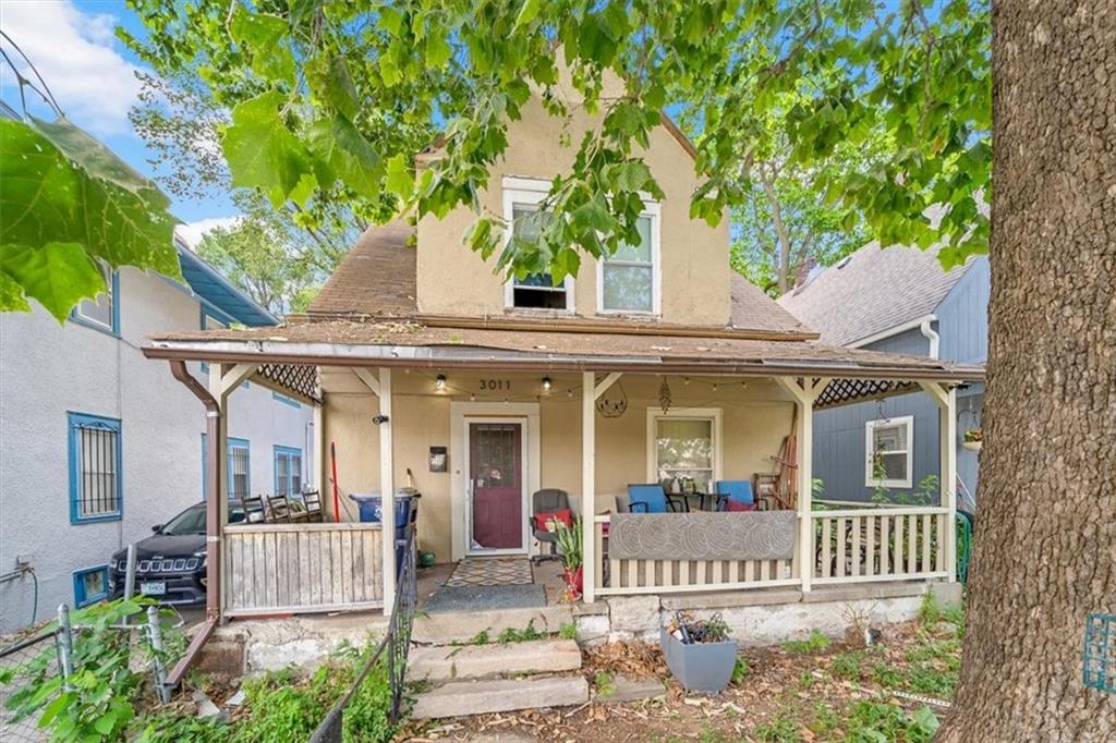 3011 Holmes Street Property Photo 1