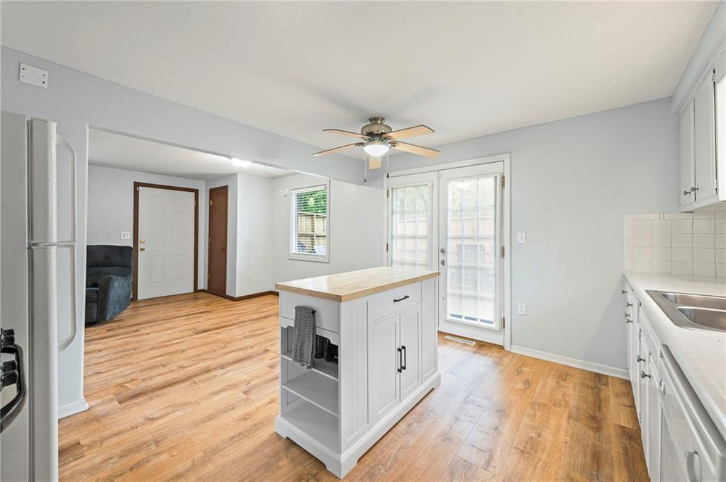 6955 N Liberty Street Property Photo 7