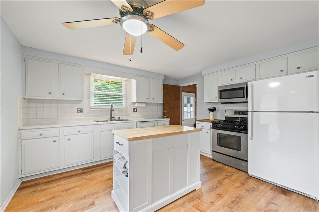 6955 N Liberty Street Property Photo 9