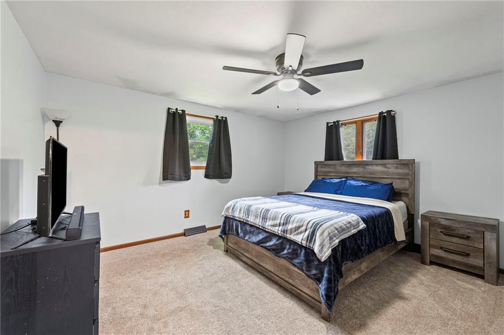 6955 N Liberty Street Property Photo 11