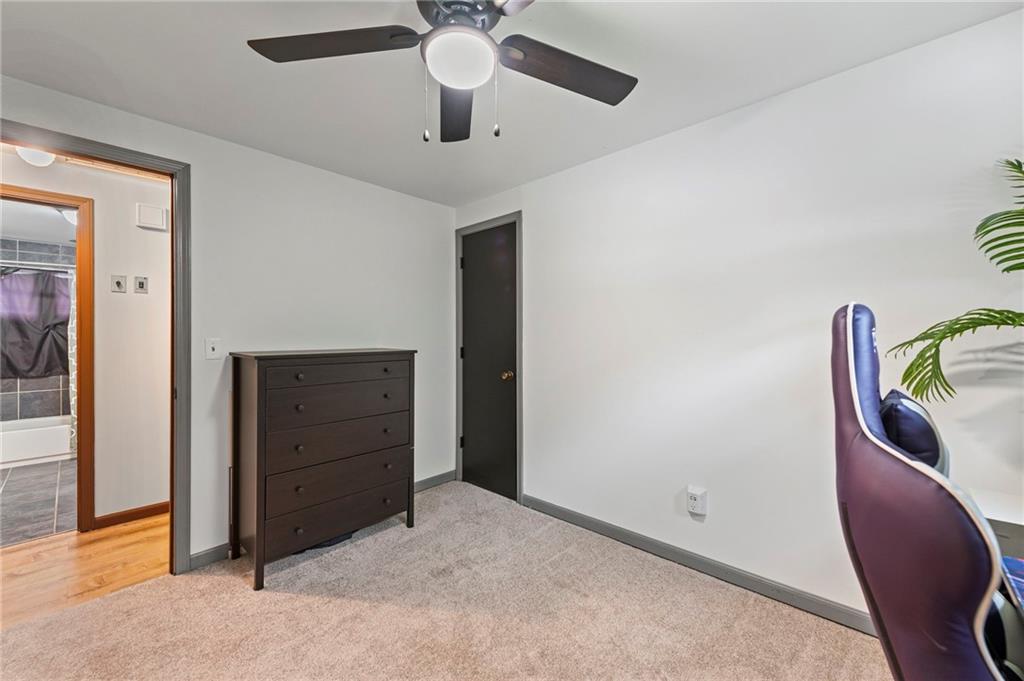 6955 N Liberty Street Property Photo 15