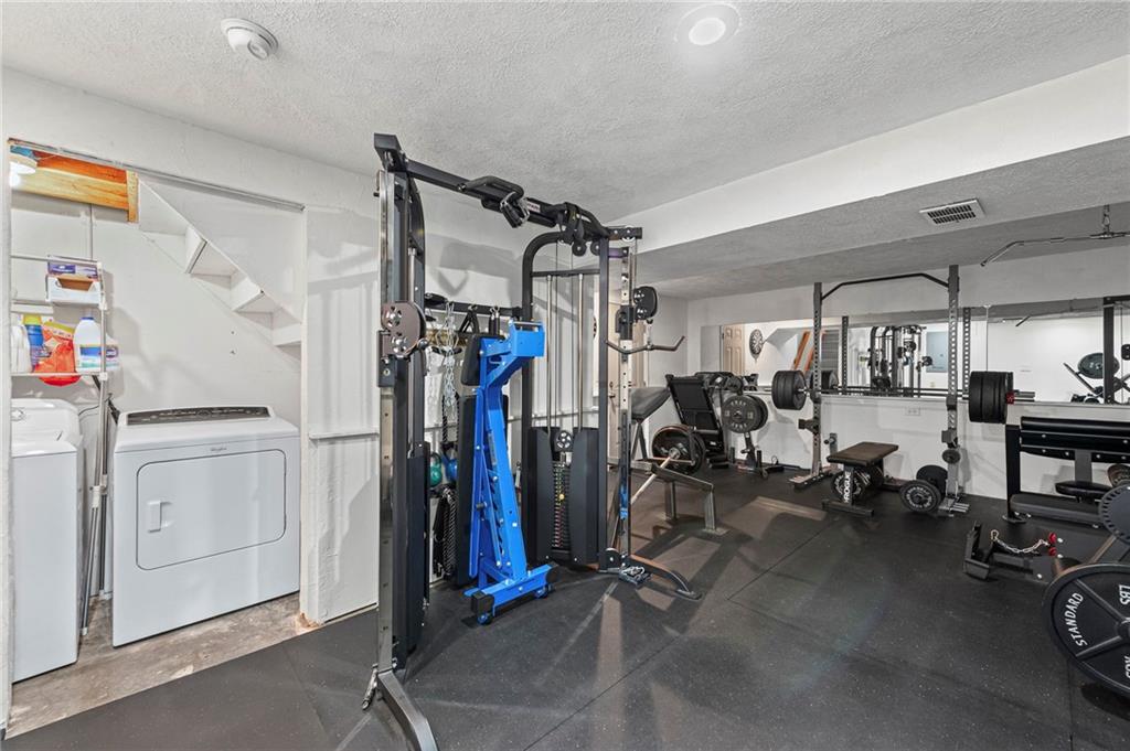 6955 N Liberty Street Property Photo 19