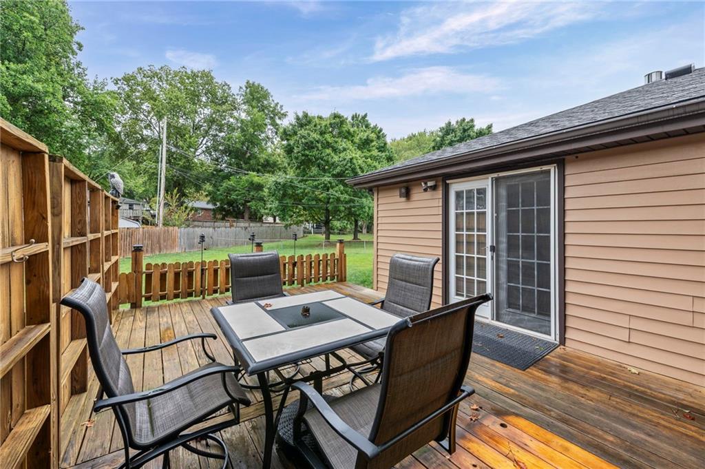 6955 N Liberty Street Property Photo 21