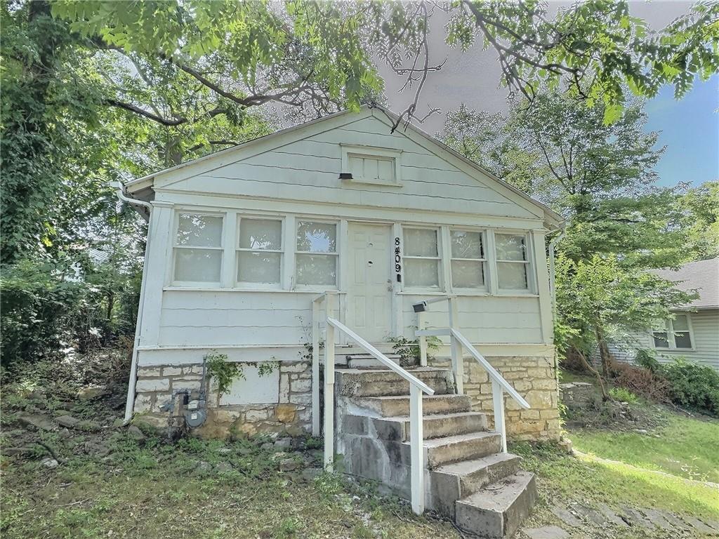 8409 Park Avenue Property Photo 1