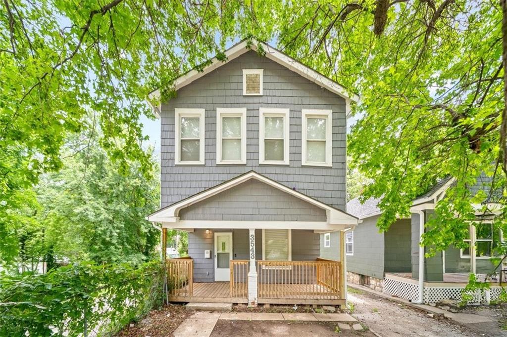 3543 Flora Avenue