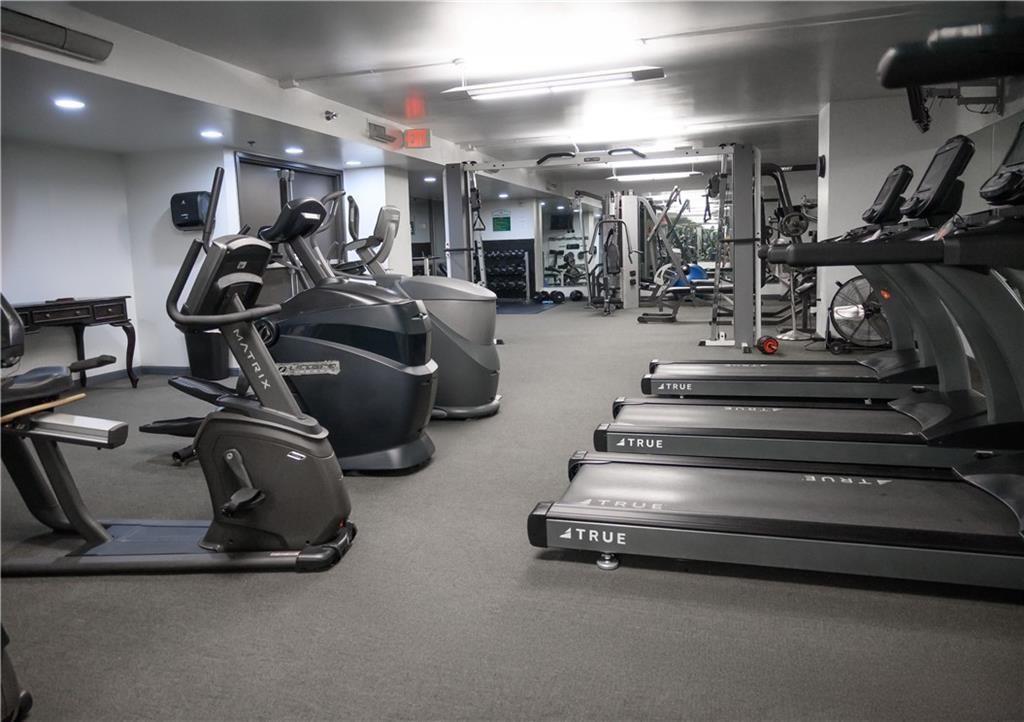 600 E Admiral Boulevard Property Photo 13