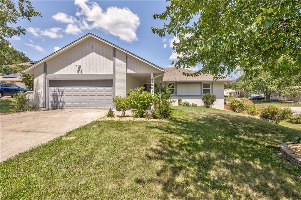 6506 Yorkshire Court Property Photo 1