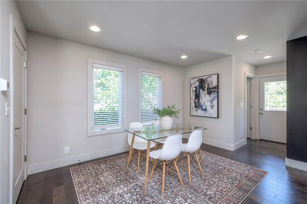 102 E 81st Street Property Photo 10