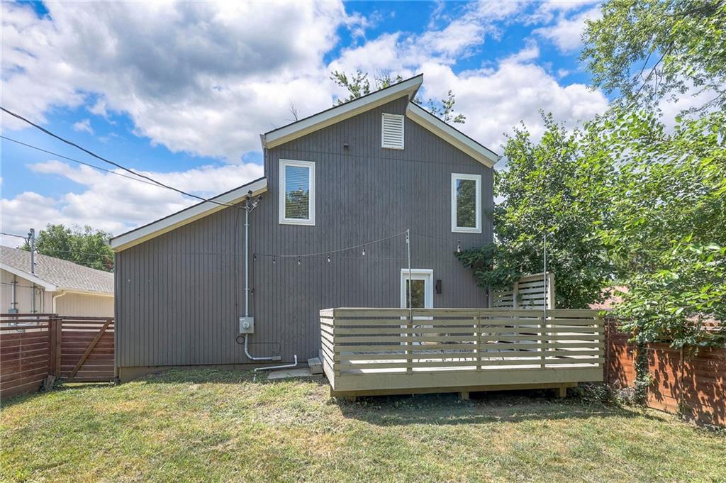 102 E 81st Street Property Photo 40