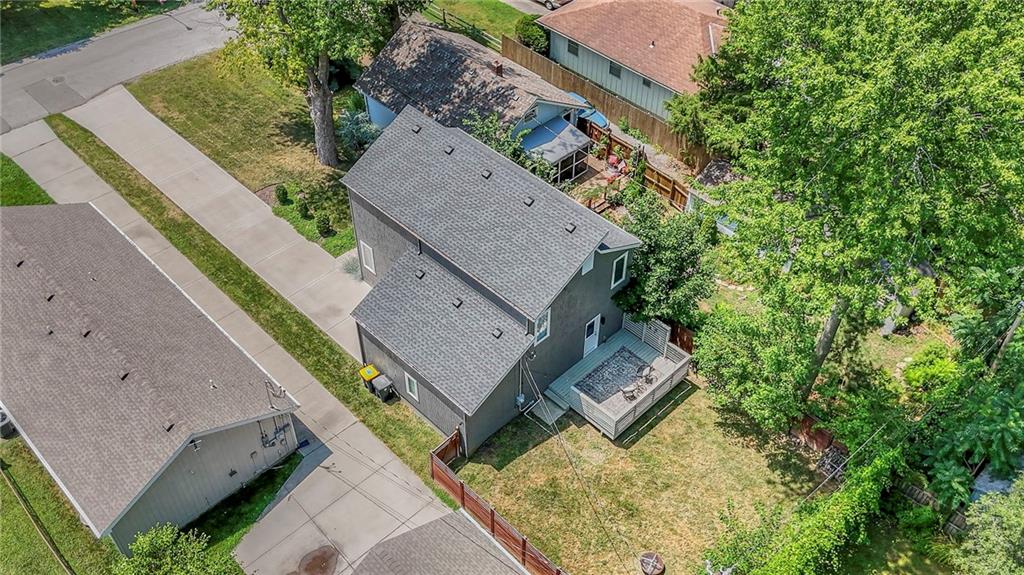 102 E 81st Street Property Photo 41