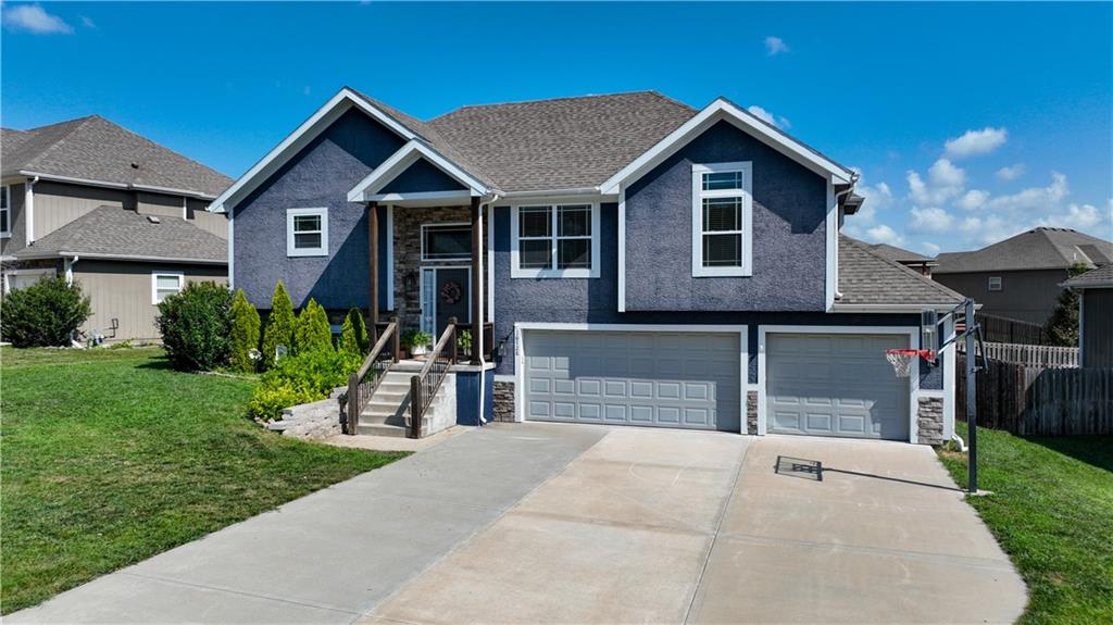 16728 Ruby Way Property Photo
