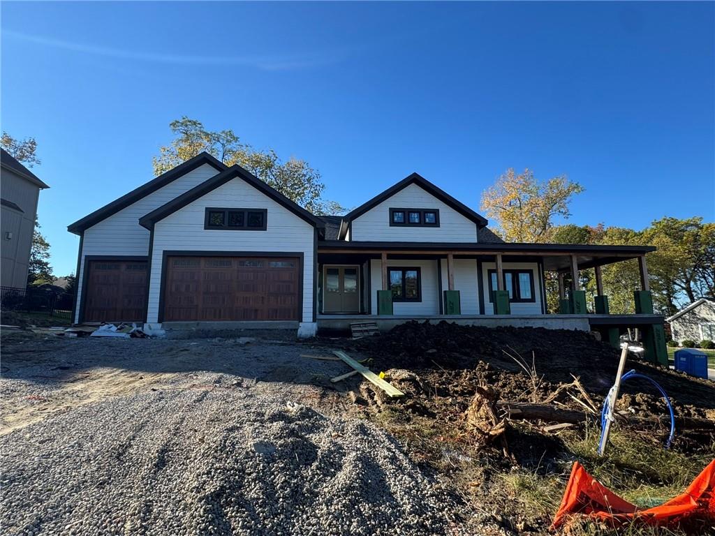 6130 S National Drive Property Photo 1