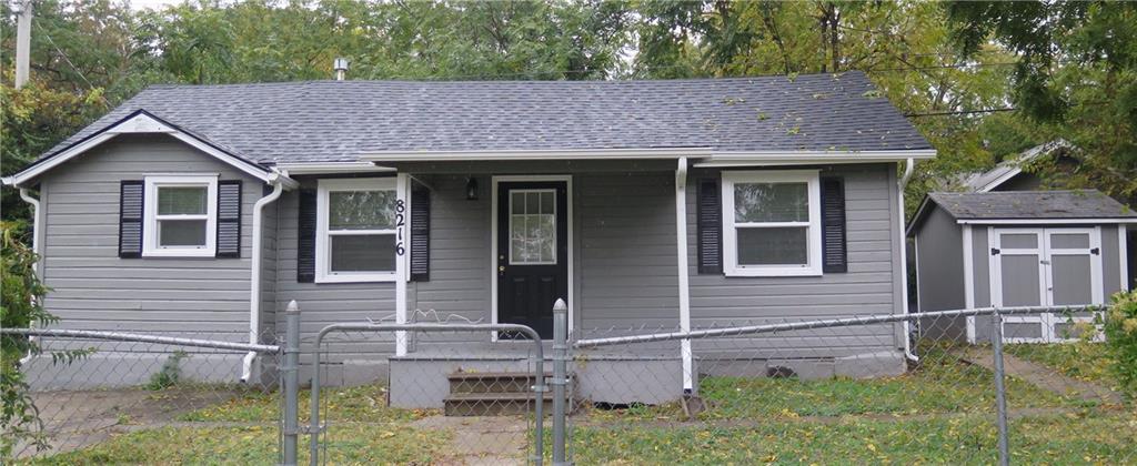 8216 Grand Avenue Property Photo