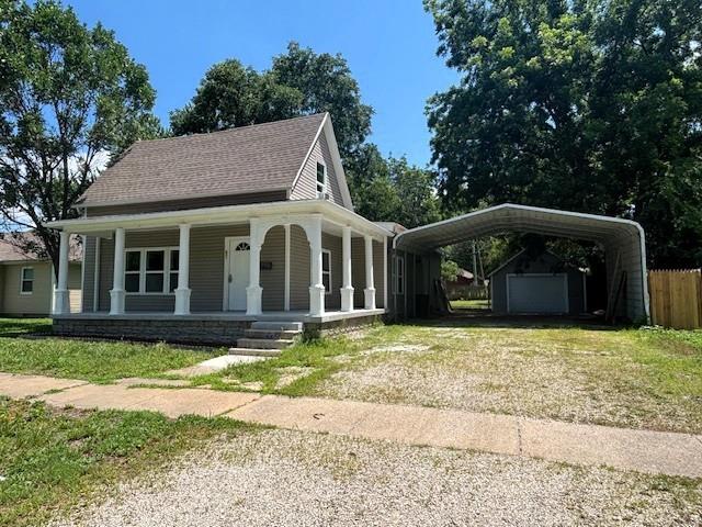 621 N 3rd Street Property Photo 1